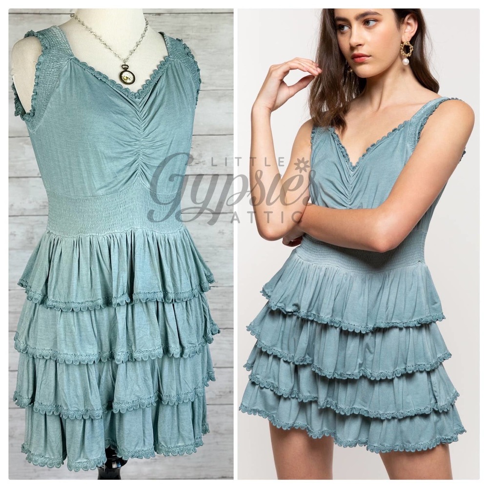 POL Lost in Tiers Teal Tunic